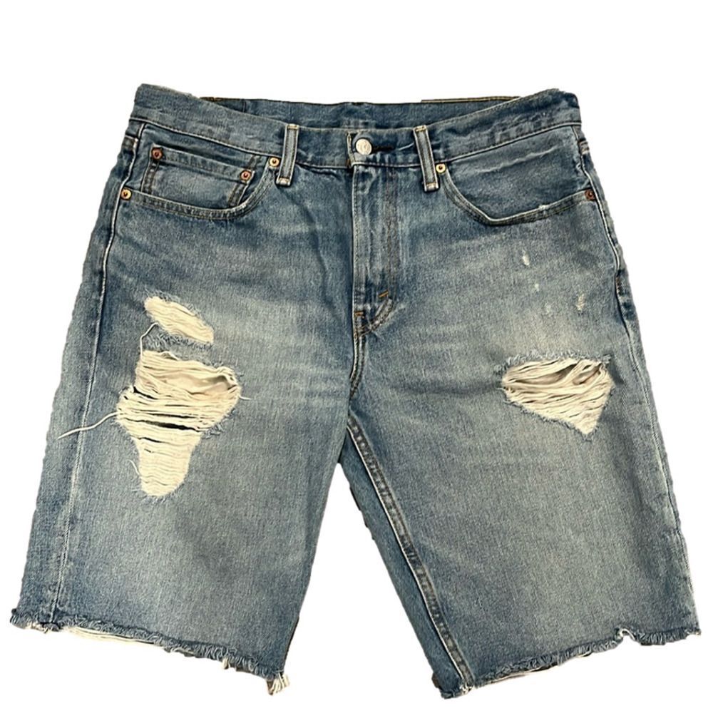 LEVI STRAUSS & CO men’s distressed Jean shirts W 34